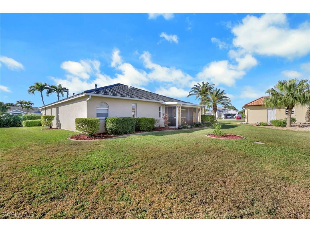 7581 Cameron Circle Fort Myers FL 33912 226006155 image25