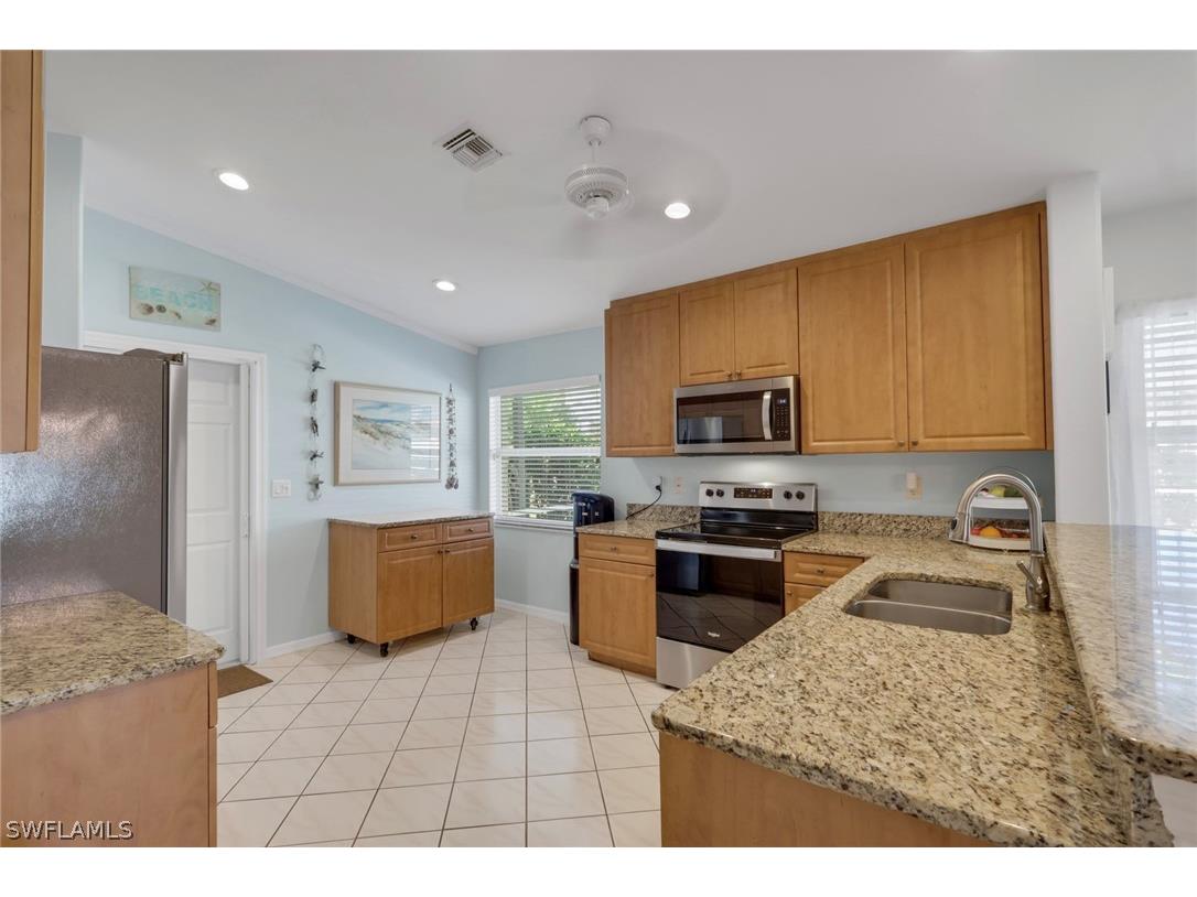 7581 Cameron Circle Fort Myers FL 33912 226006155 image9