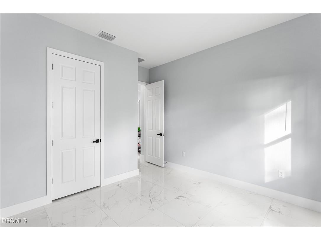 7583 15th Place Labelle FL 33935 2026005319 image30