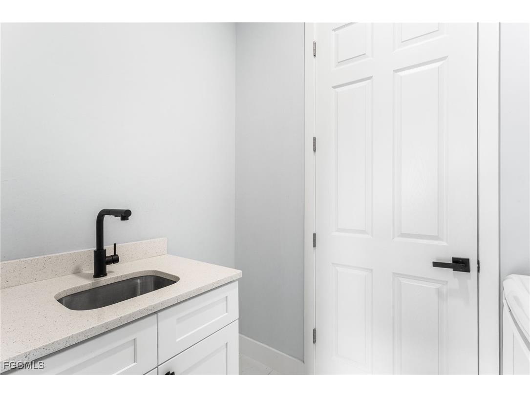 7583 15th Place Labelle FL 33935 2026005319 image32