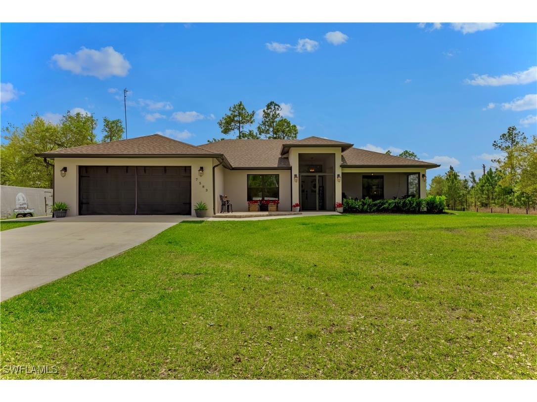 7583 18th Place Labelle FL 33935 225044758 image1