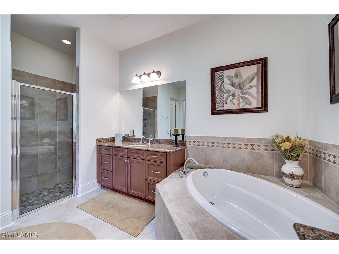7587 Moorgate Point Way Naples FL 34113 226011437 image34