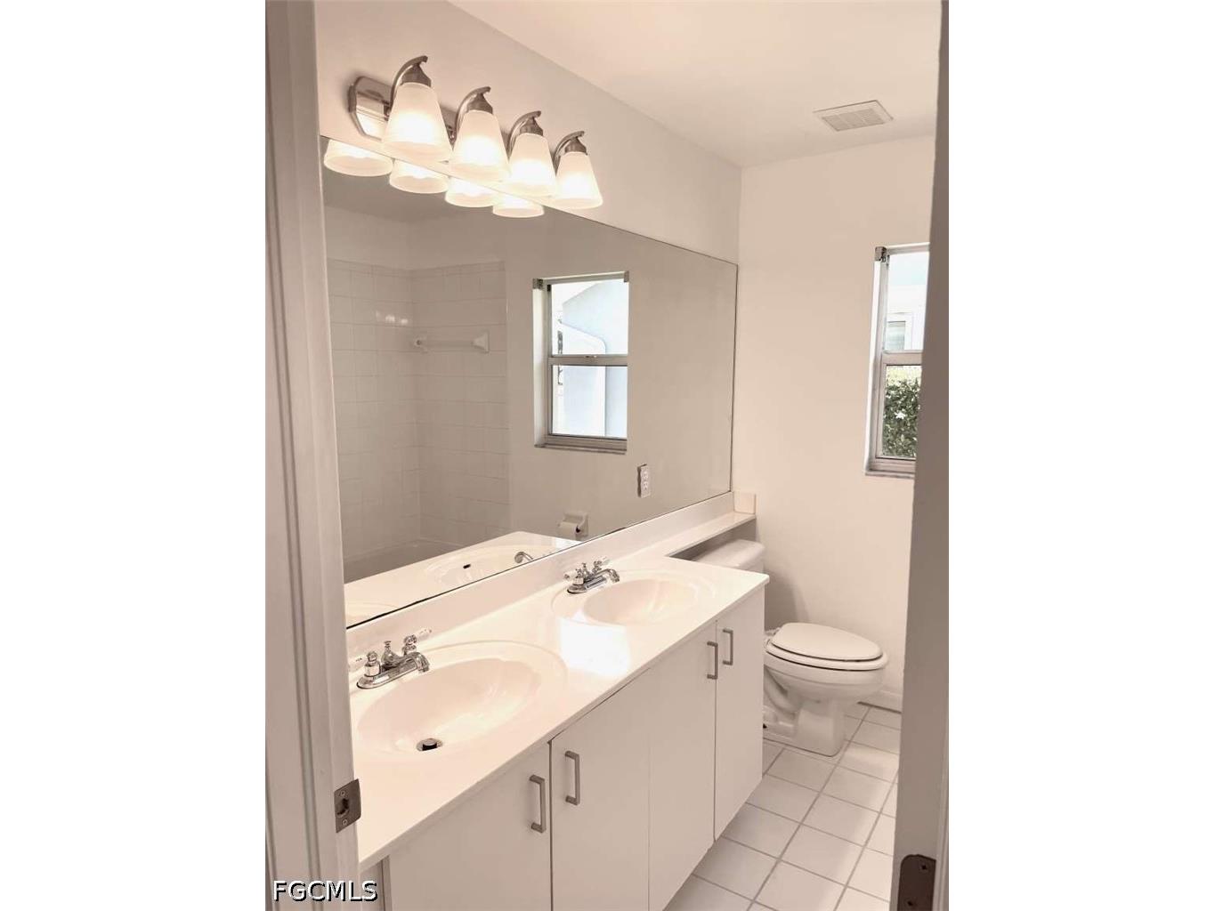 7588 Cameron Circle Fort Myers FL 33912 2026022778 image20