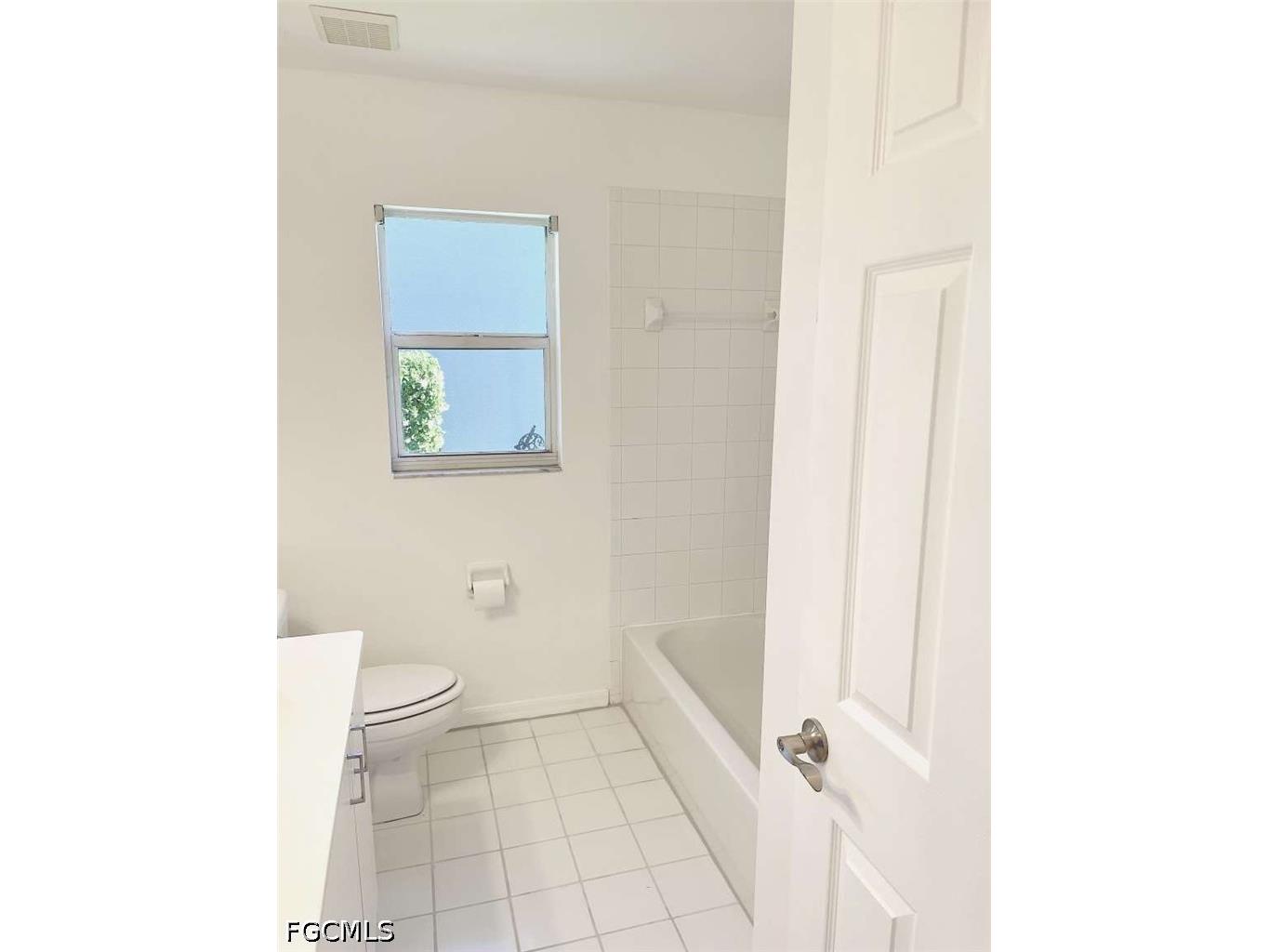 7588 Cameron Circle Fort Myers FL 33912 2026022778 image21