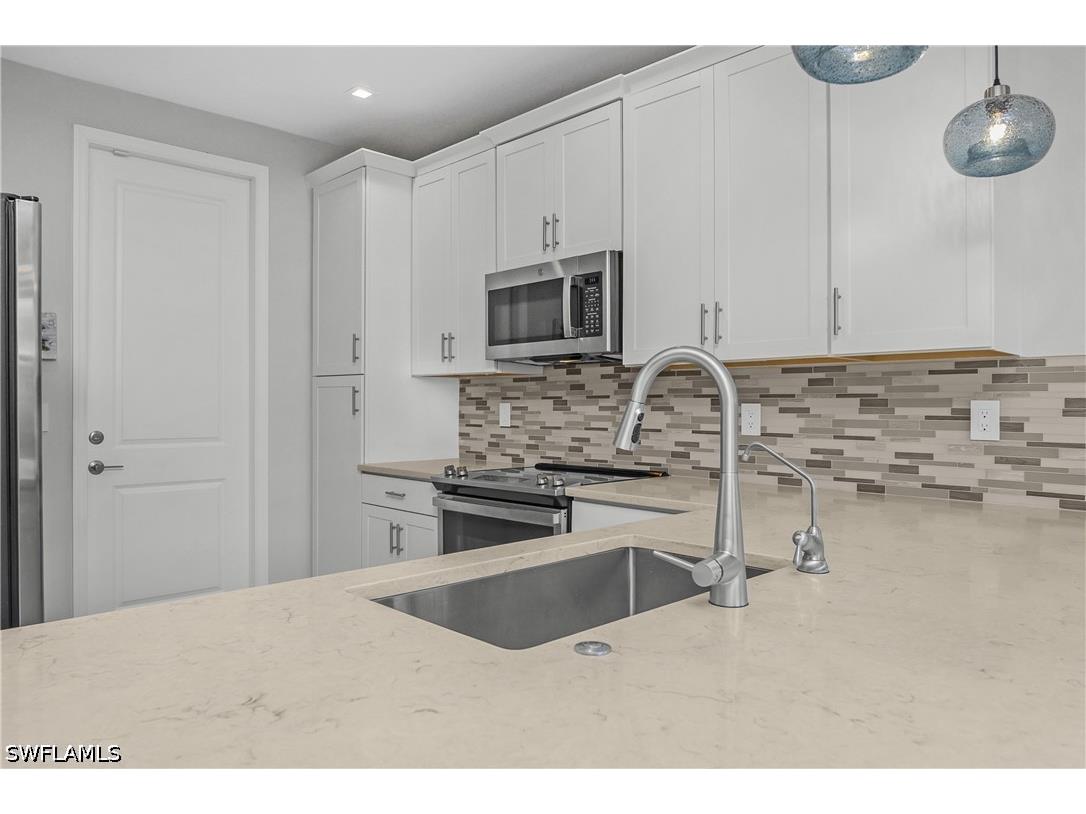 7588 Morgan Way Naples FL 34119 226013371 image9