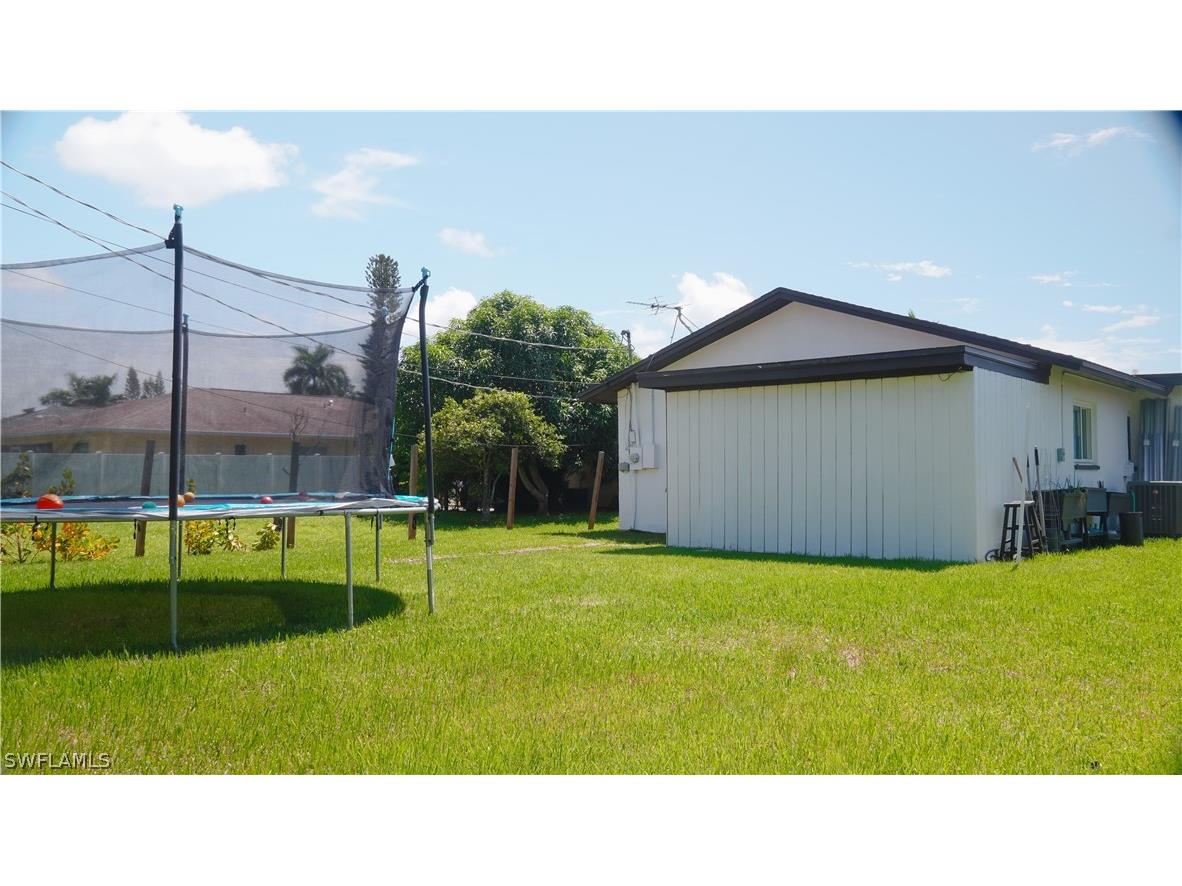 759 100th Avenue N Naples FL 34108 226006590 image10