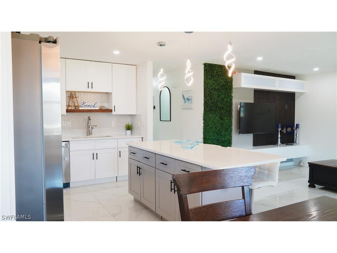 759 100th Avenue N Naples FL 34108 226006590 image3