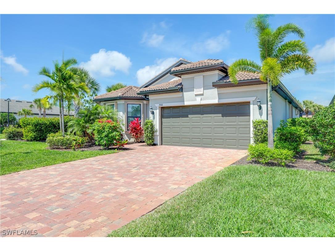 7592 Winding Cypress Drive Naples FL 34114 224031113 image1