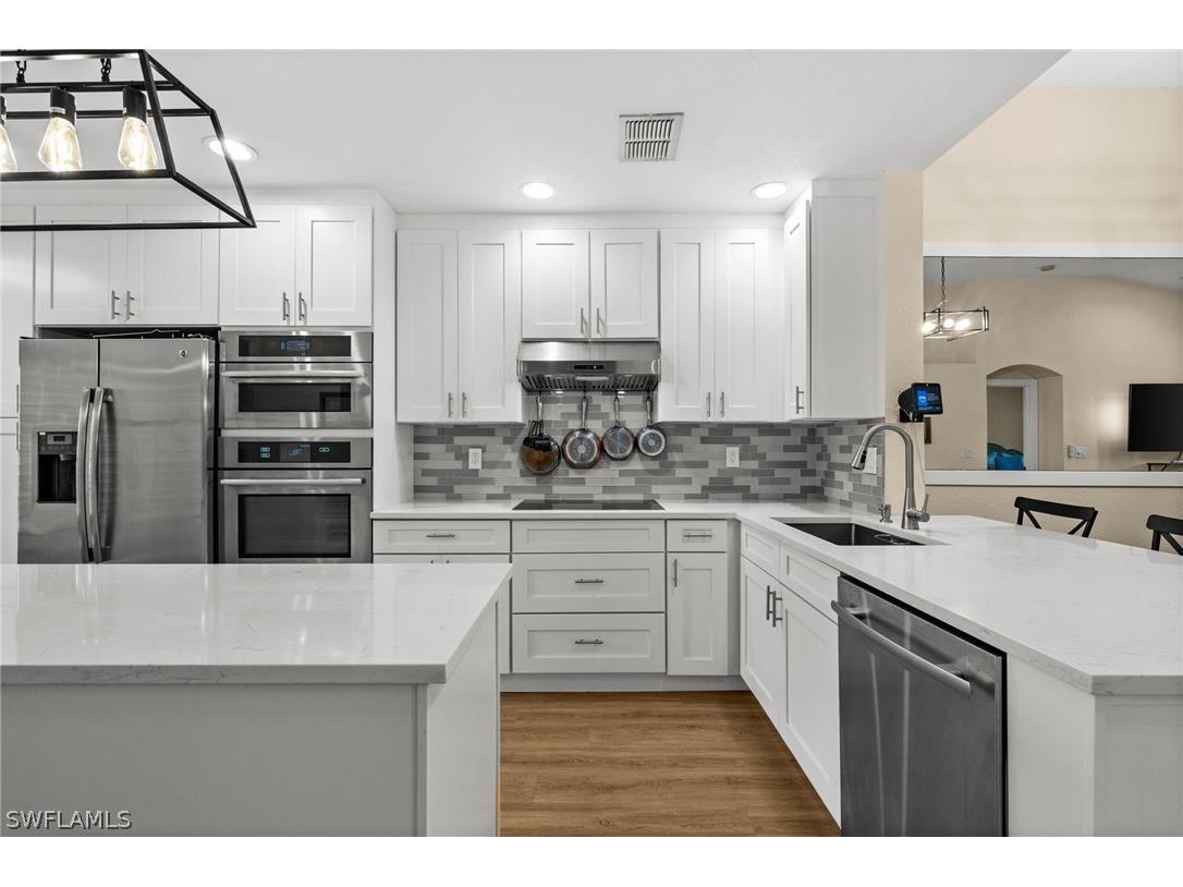 7595 Meadow Lakes Drive #502 Naples FL 34104 226009750 image6