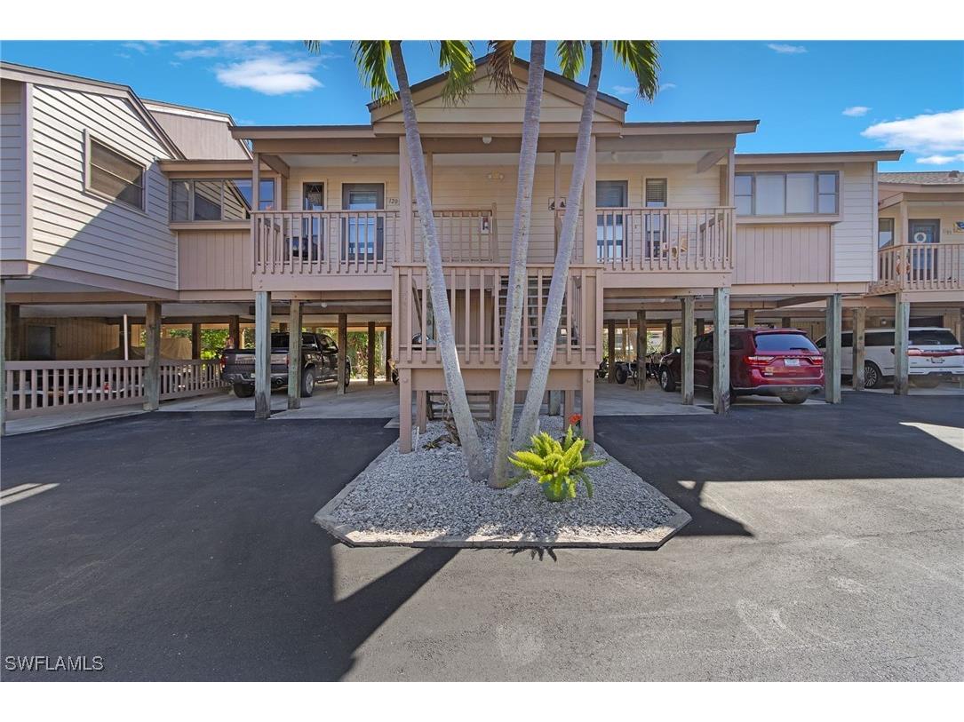 7596 Captains Harbor Drive #502 Bokeelia FL 33922 225028405 image1