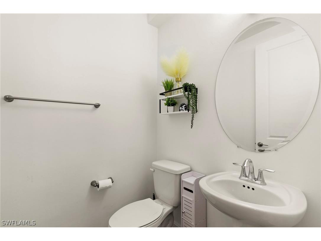 7598 Rockefeller Drive Naples FL 34119 226009136 image17