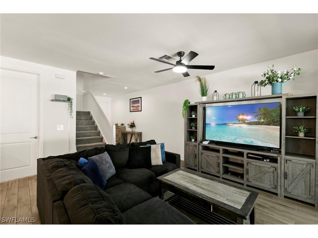 7598 Rockefeller Drive Naples FL 34119 226009136 image5