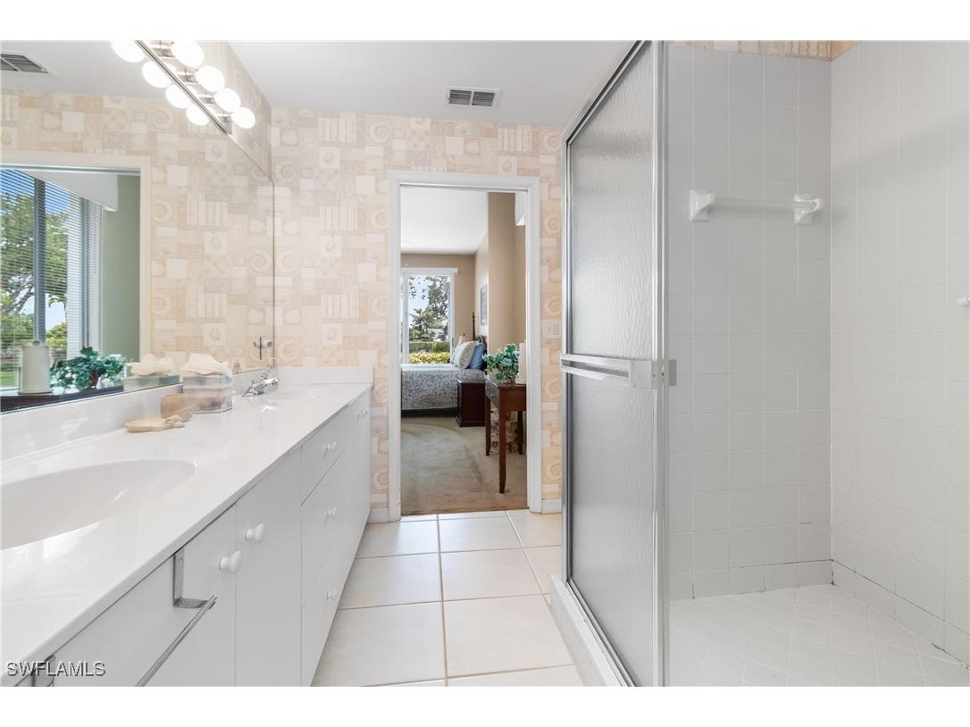 76 4th Street #2-102 Bonita Springs FL 34134 225060428 image24