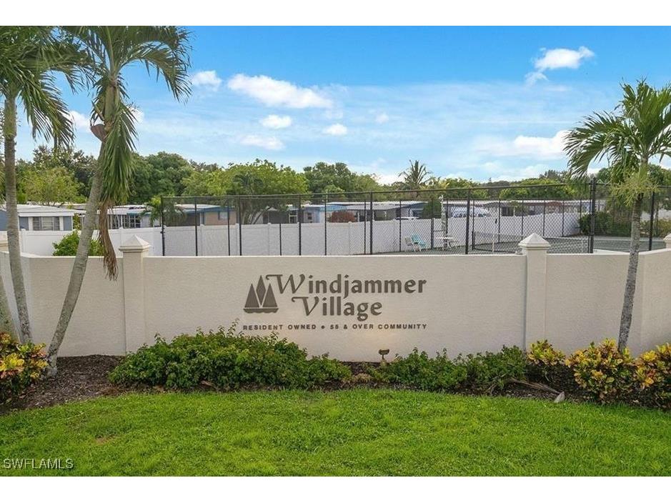 76 Atlantic Way #76 Naples FL 34104 226002609 image2