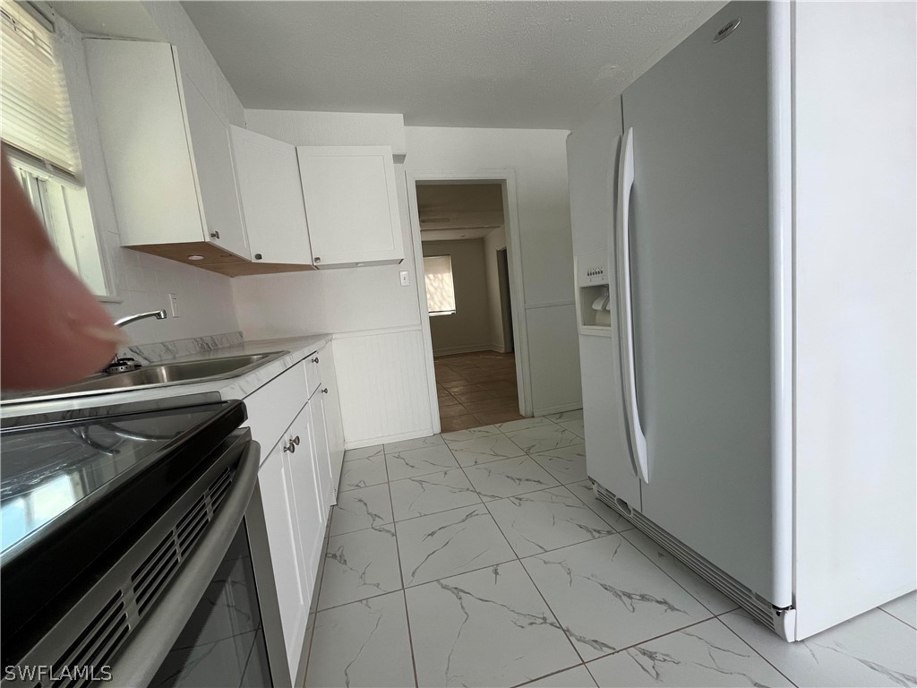 76 Crescent Lake Drive North Fort Myers FL 33917 226008271 image4