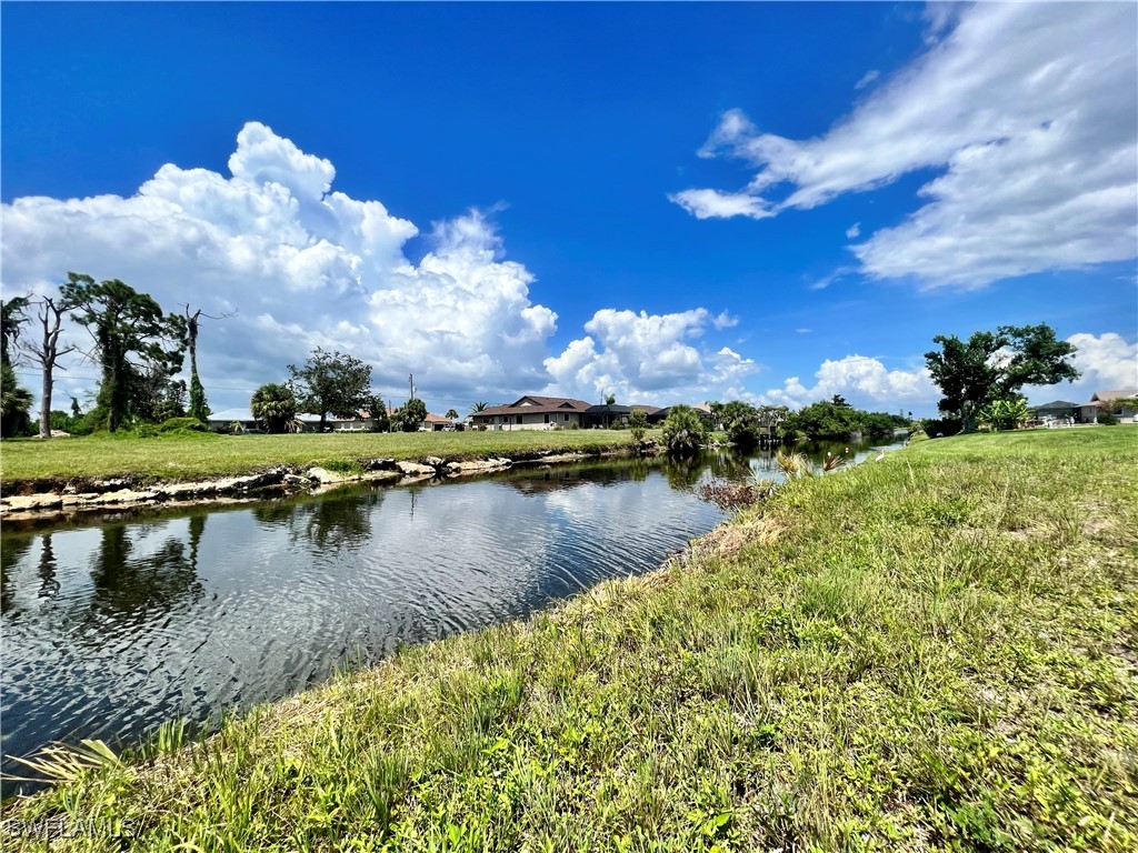 76 Mark Twain Lane Rotonda West FL 33947 224059046 image1