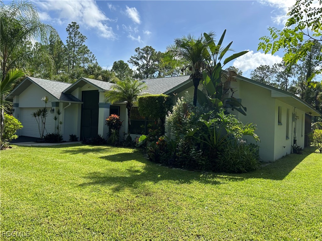 760 1st Street NW Naples FL 34120 2025002369 image1