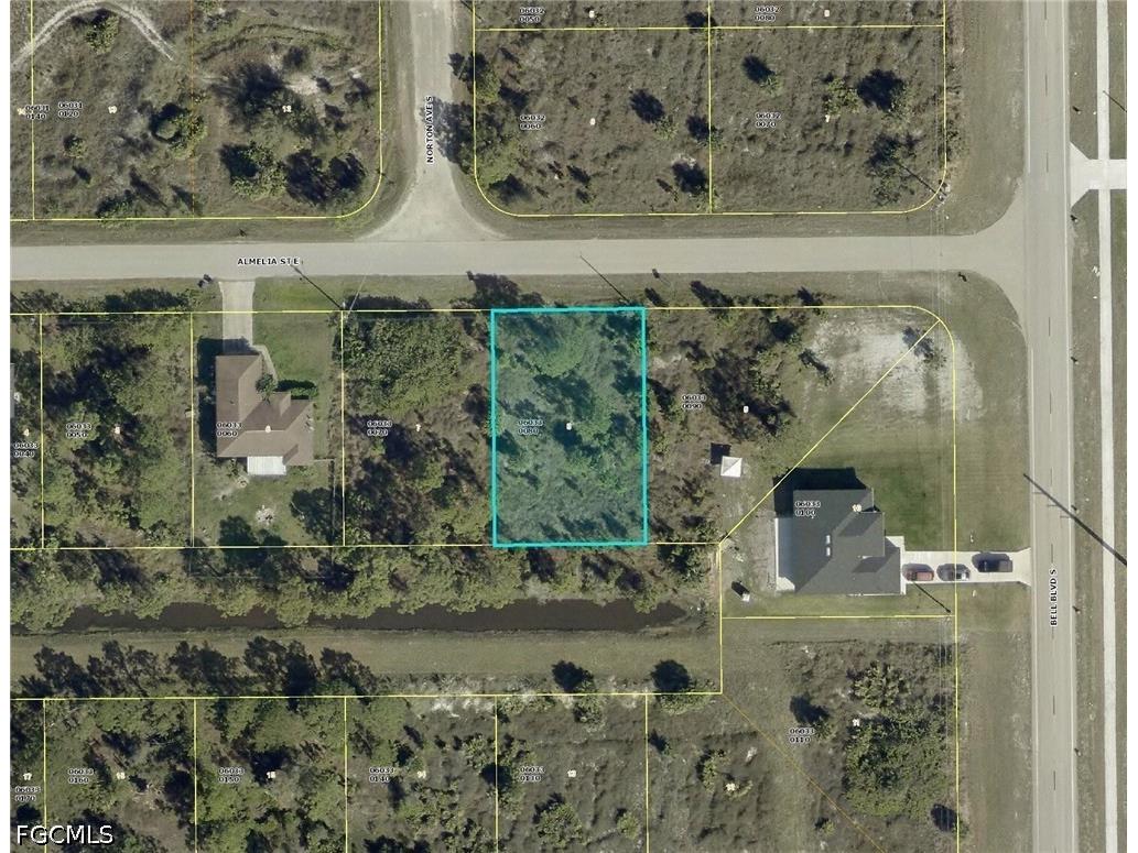 760 Almelia Street E Lehigh Acres FL 33974 2026020737 image1