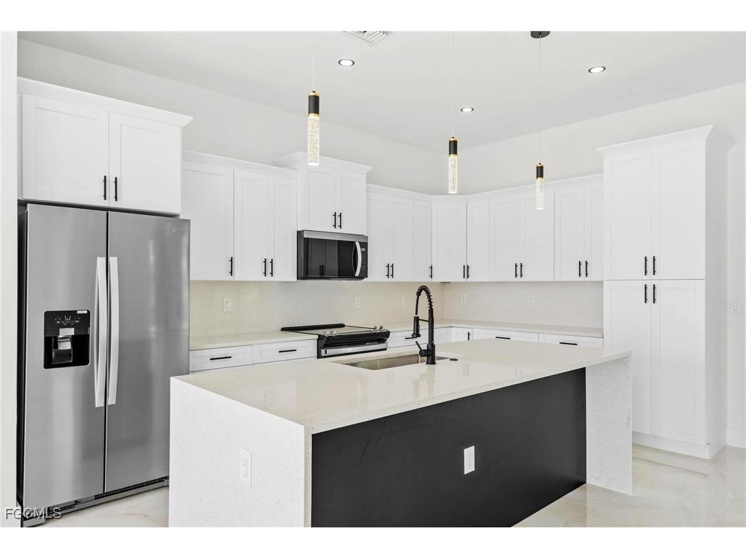 760 Festival Avenue S Lehigh Acres FL 33974 2025001278 image9