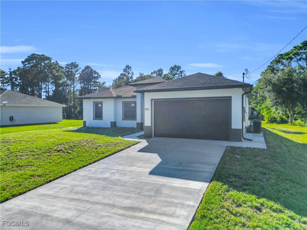 760 Fullerton Avenue S Lehigh Acres FL 33974 2025018055 image2