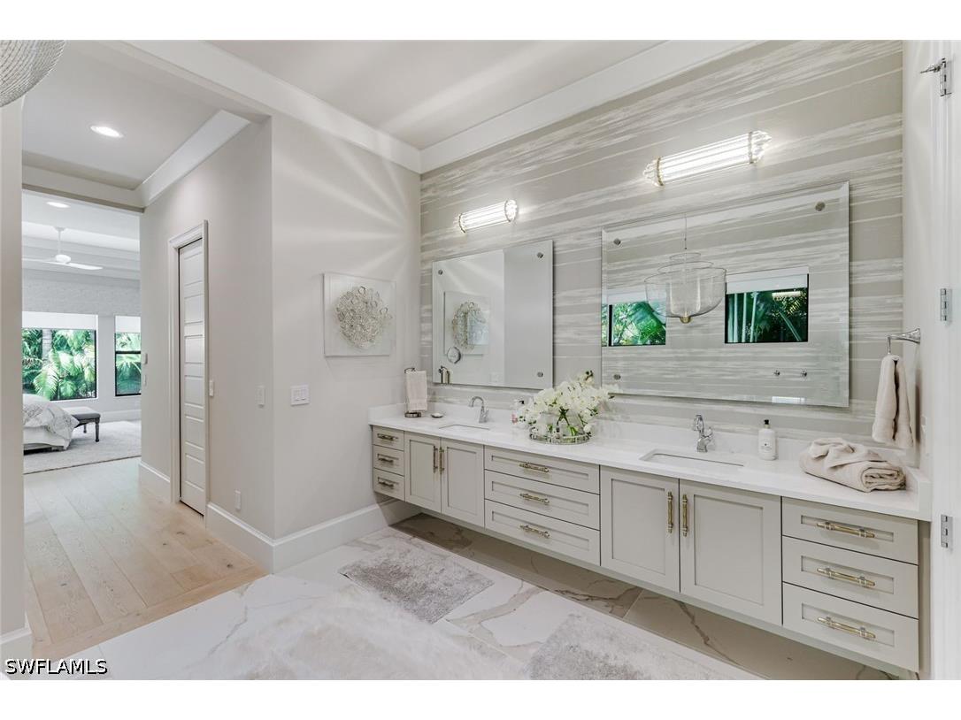 760 Park Shore Drive Naples FL 34103 226019015 image18