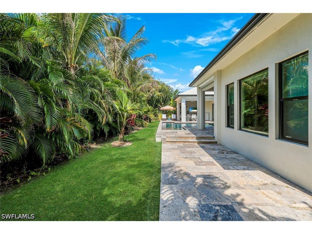 760 Park Shore Drive Naples FL 34103 226019015 image33
