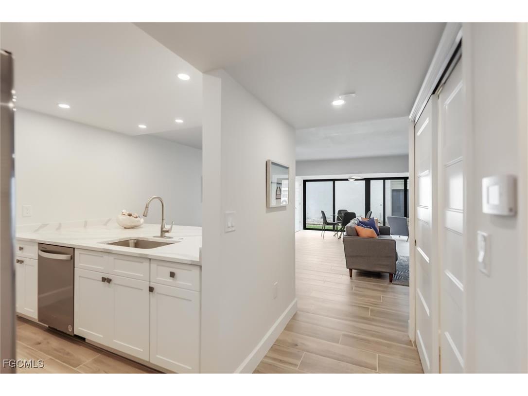 760 Sextant Drive #321 Sanibel FL 33957 2025001055 image6