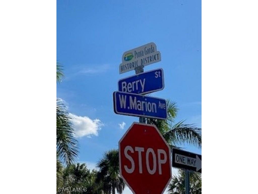 760 W Marion Avenue Punta Gorda FL 33950 223083682 image1