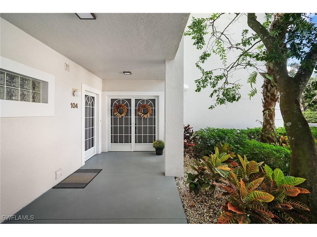 760 Waterford Drive #104 Naples FL 34113 225074904 image1