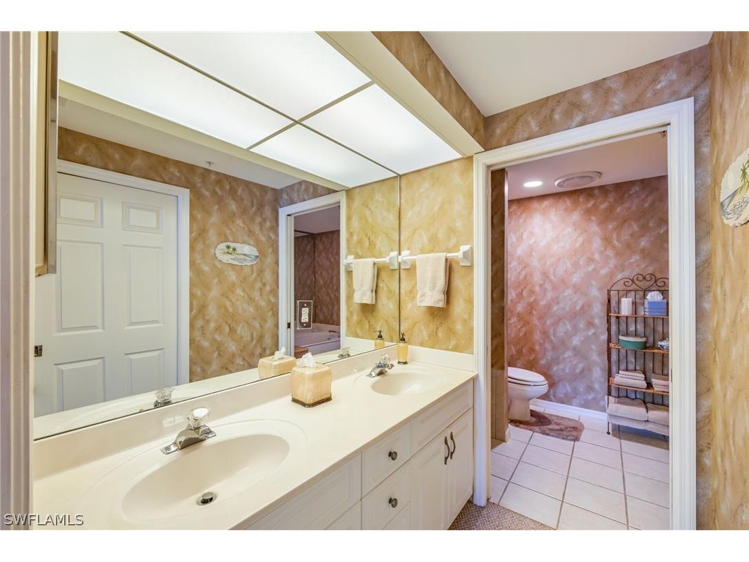 760 Waterford Drive #203 Naples FL 34113 226011680 image14