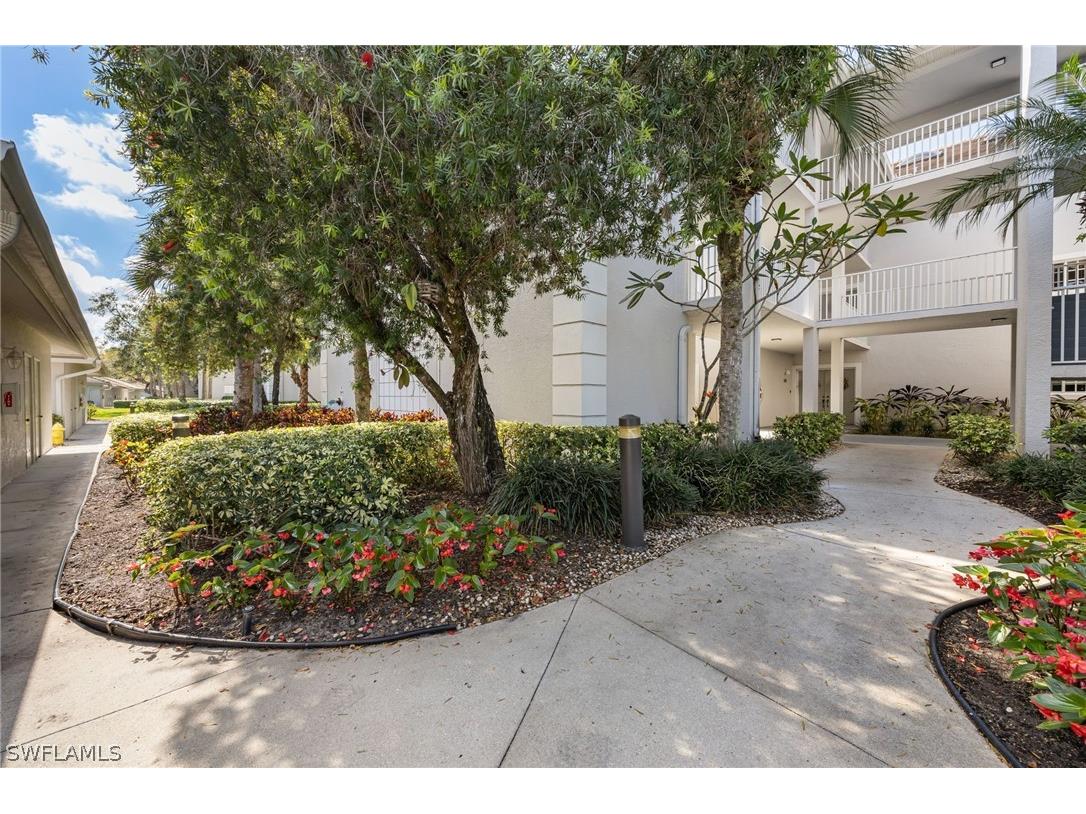 760 Waterford Drive #203 Naples FL 34113 226011680 image20