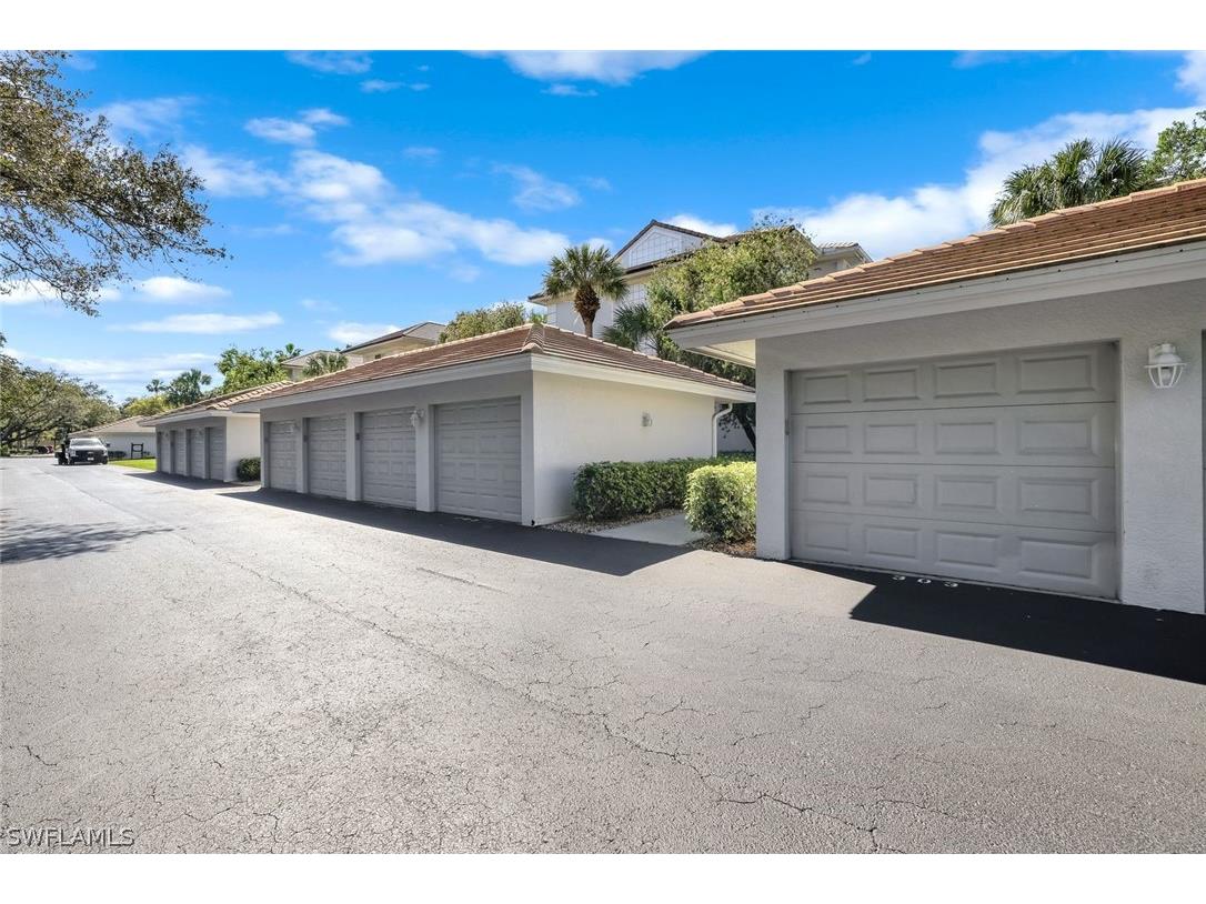 760 Waterford Drive #303 Naples FL 34113 226009129 image17