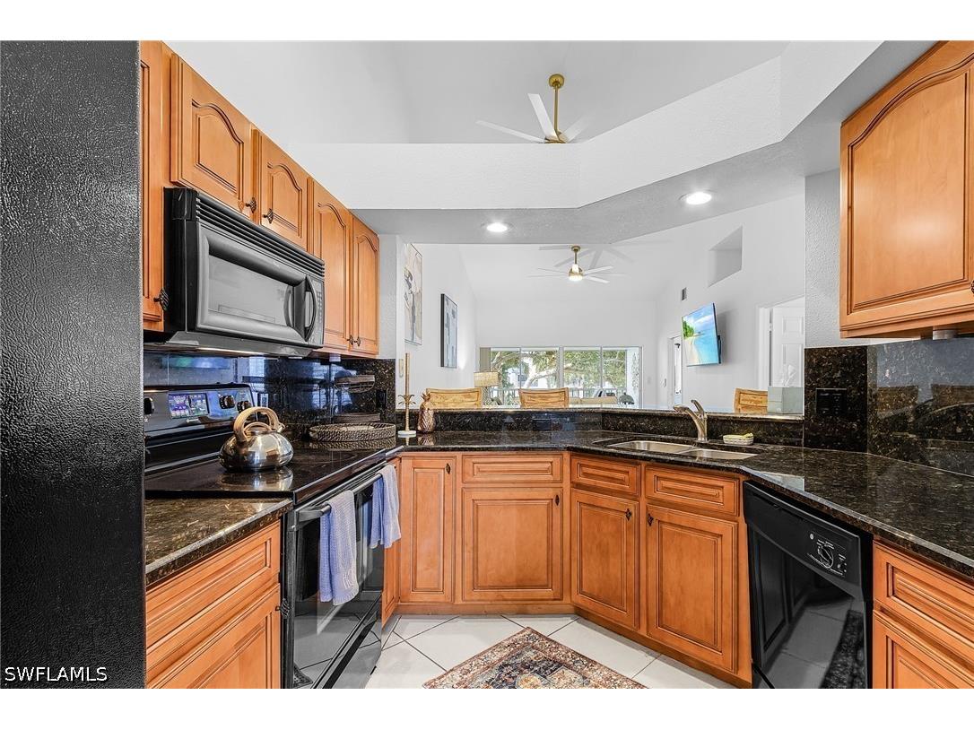 760 Wiggins Lake Drive #206 Naples FL 34110 226020203 image8