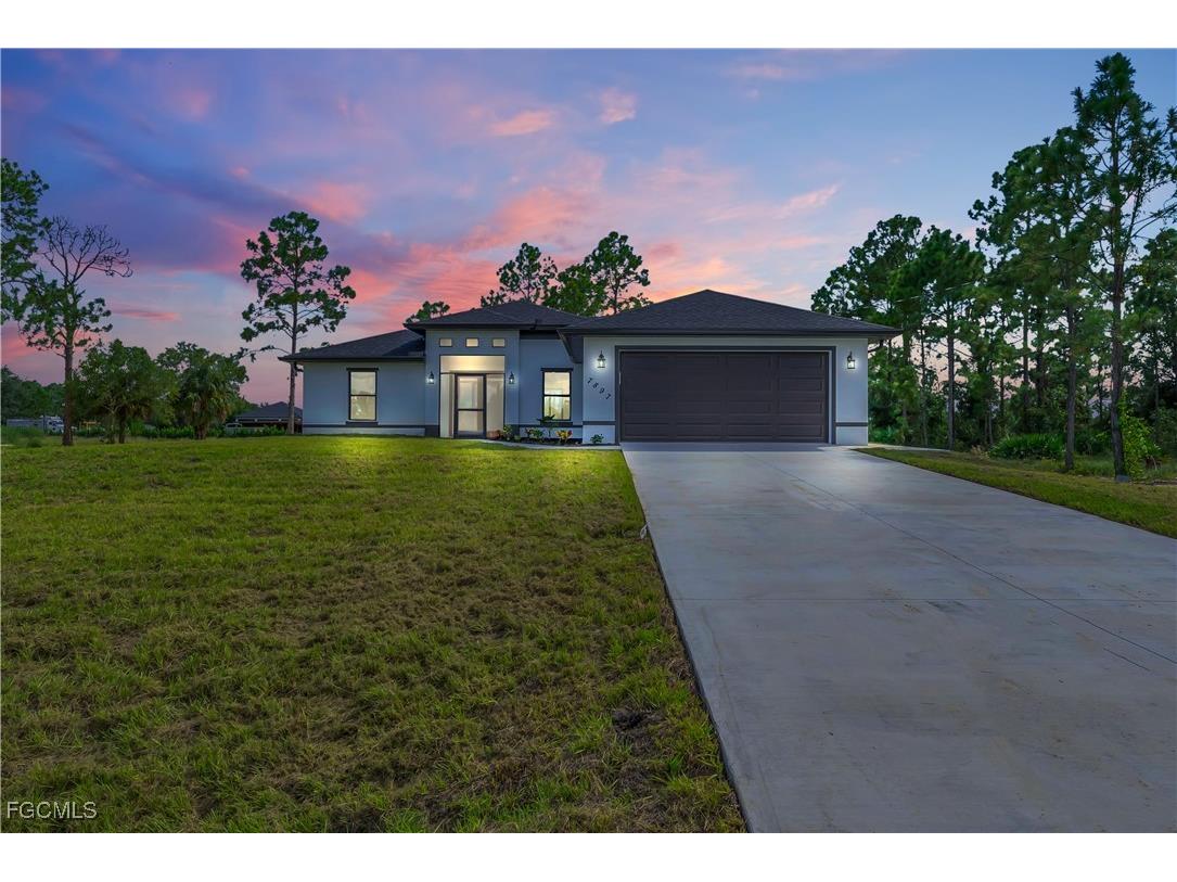 7602 18th Place Labelle FL 33935 2025012545 image1