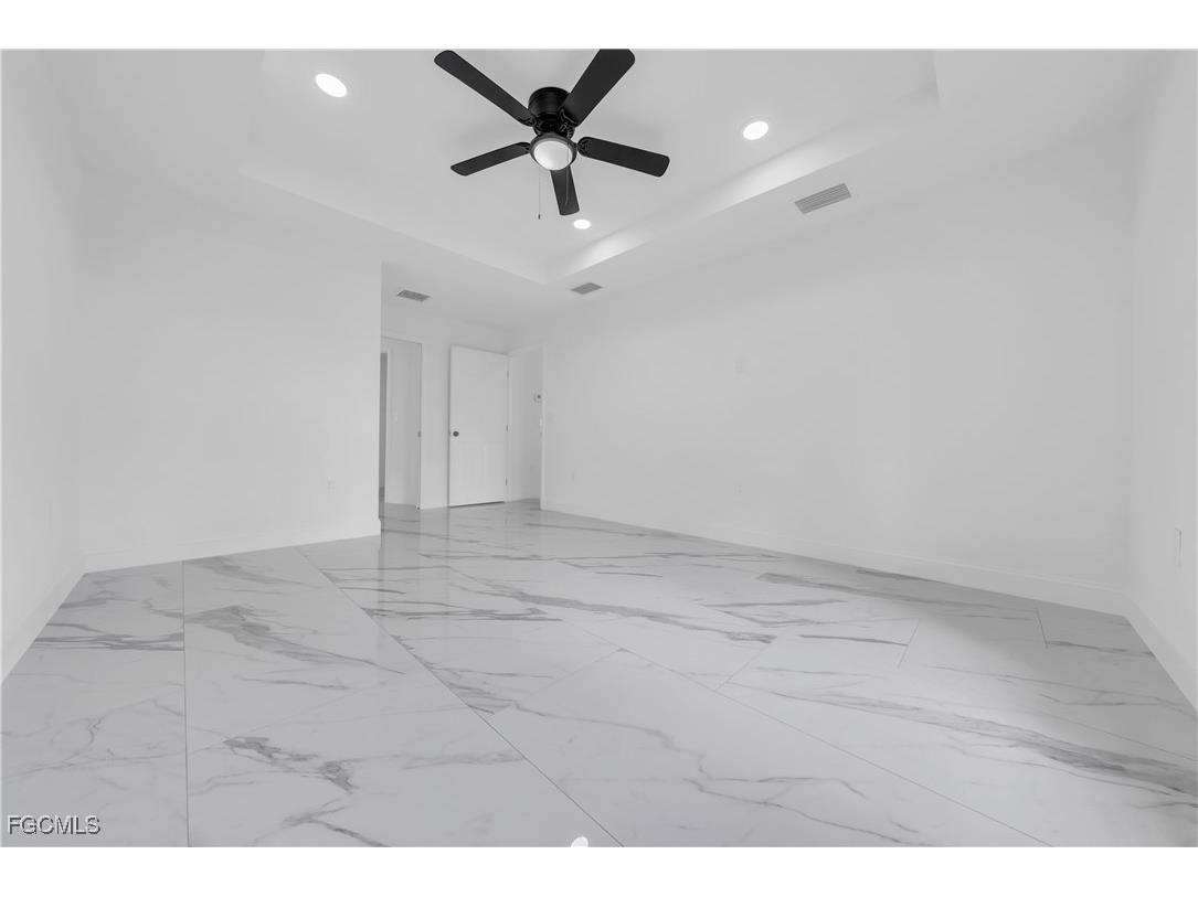 7602 18th Place Labelle FL 33935 2025012545 image13