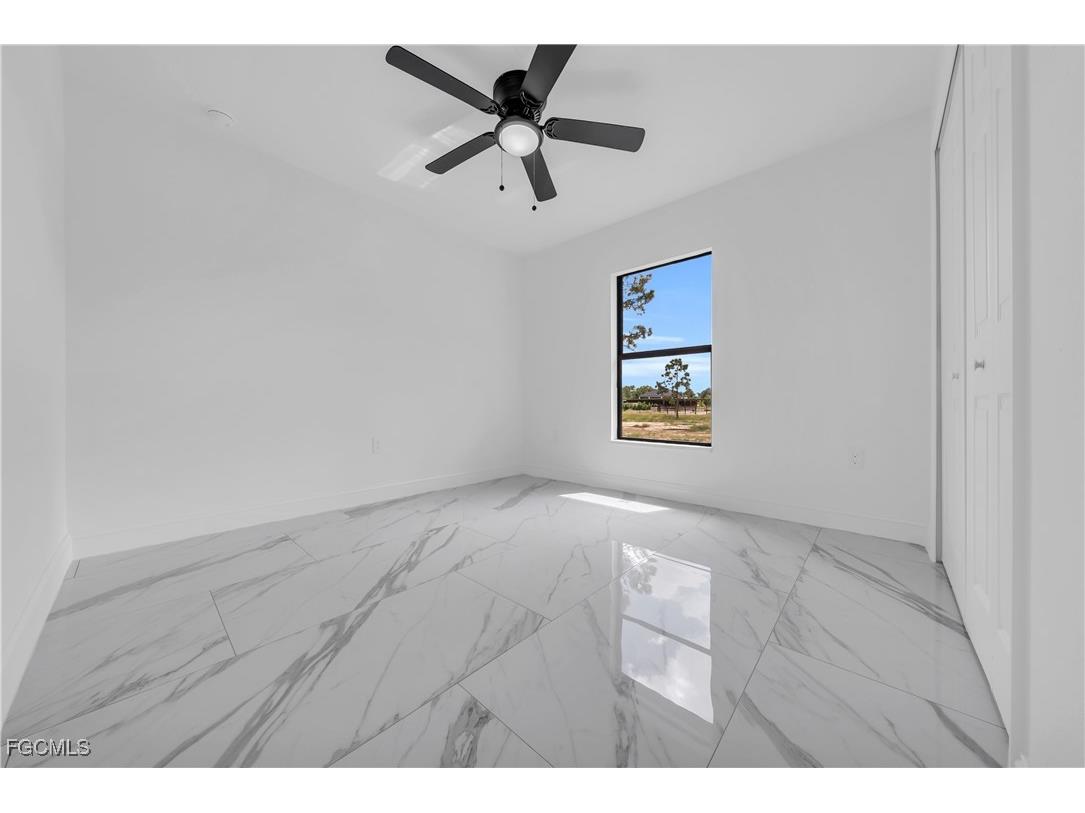 7602 18th Place Labelle FL 33935 2025012545 image19