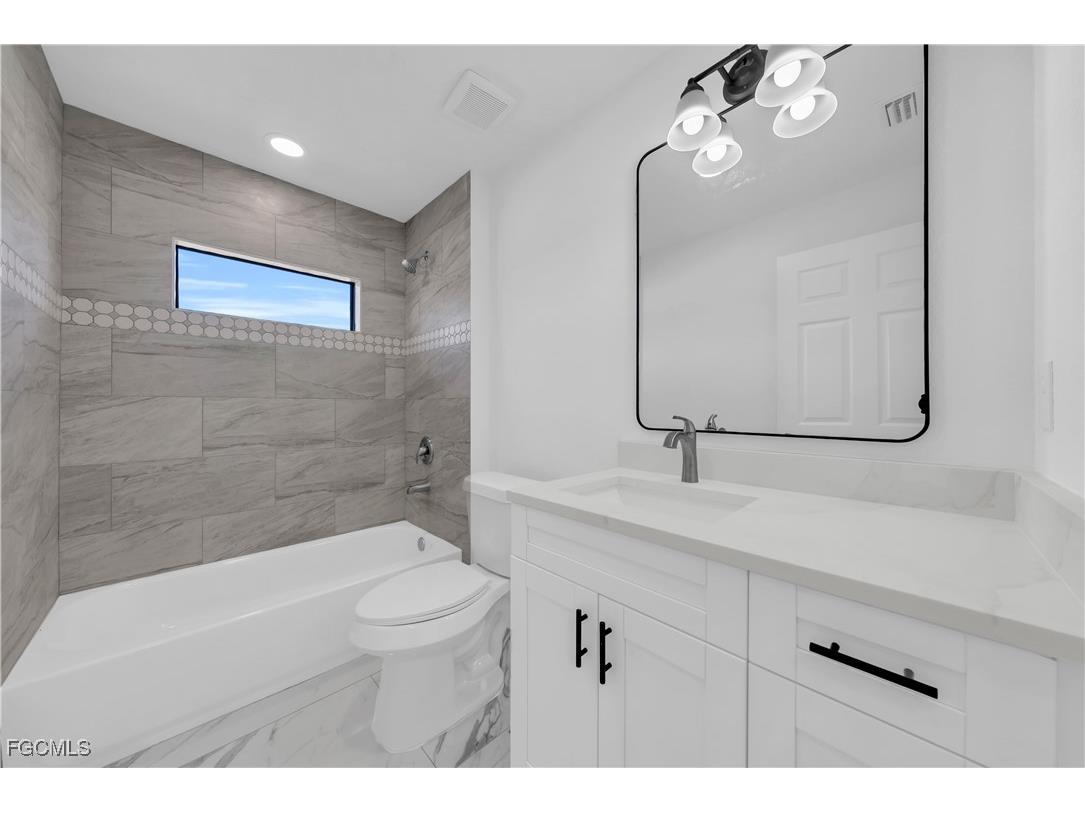 7602 18th Place Labelle FL 33935 2025012545 image20