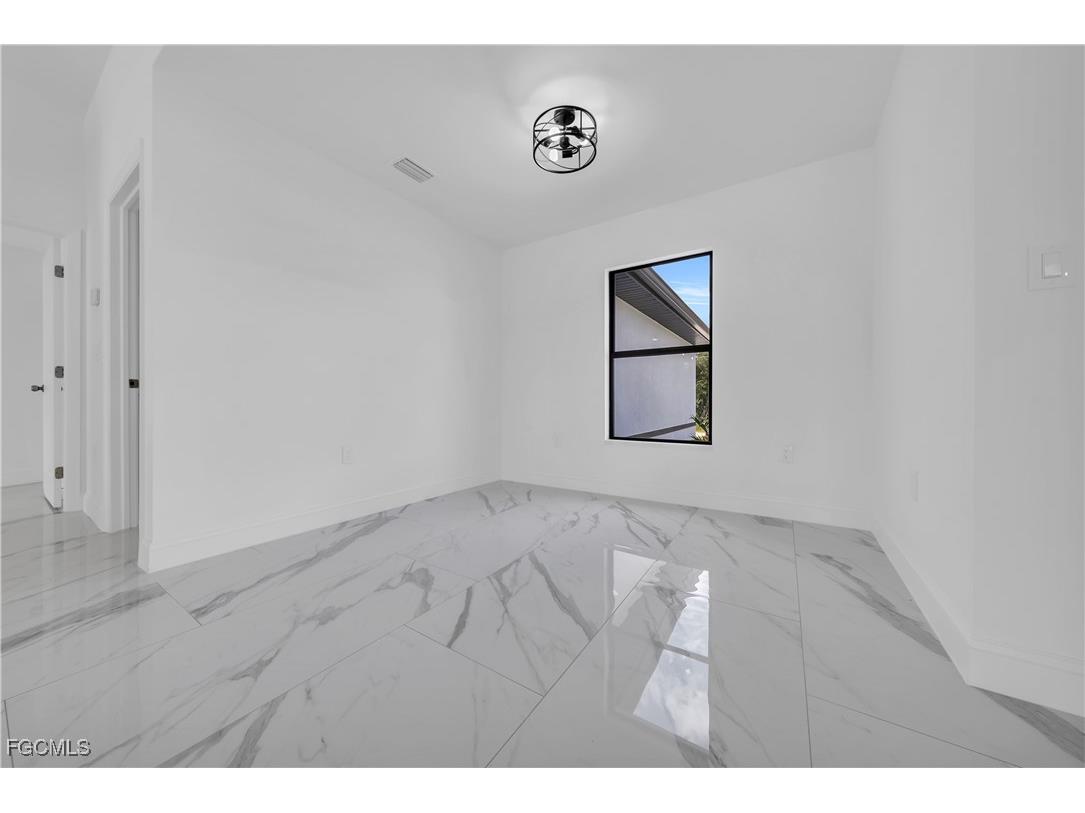 7602 18th Place Labelle FL 33935 2025012545 image7