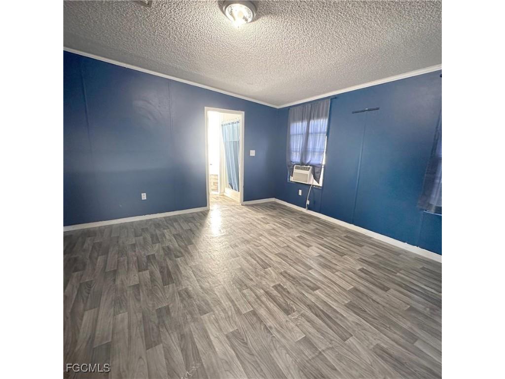 7607 Peyraud Drive North Fort Myers FL 33917 2025022572 image13