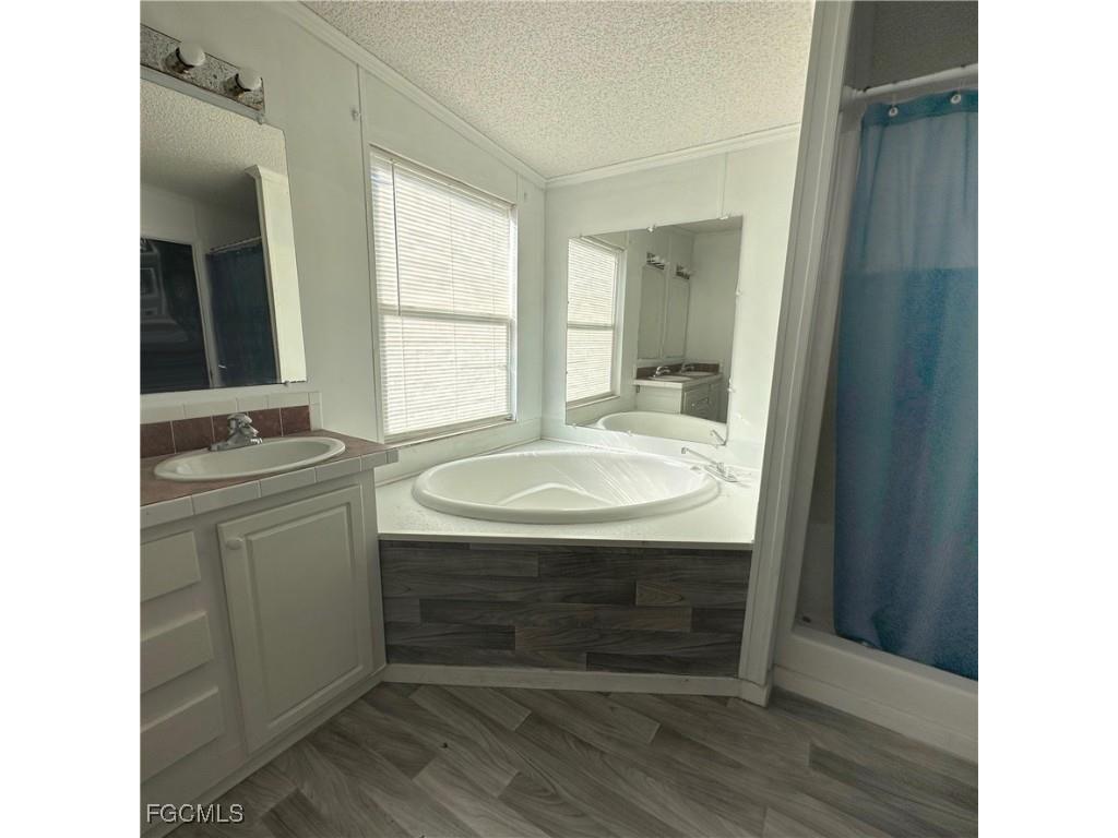 7607 Peyraud Drive North Fort Myers FL 33917 2025022572 image15