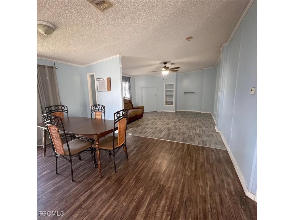 7607 Peyraud Drive North Fort Myers FL 33917 2025022572 image19