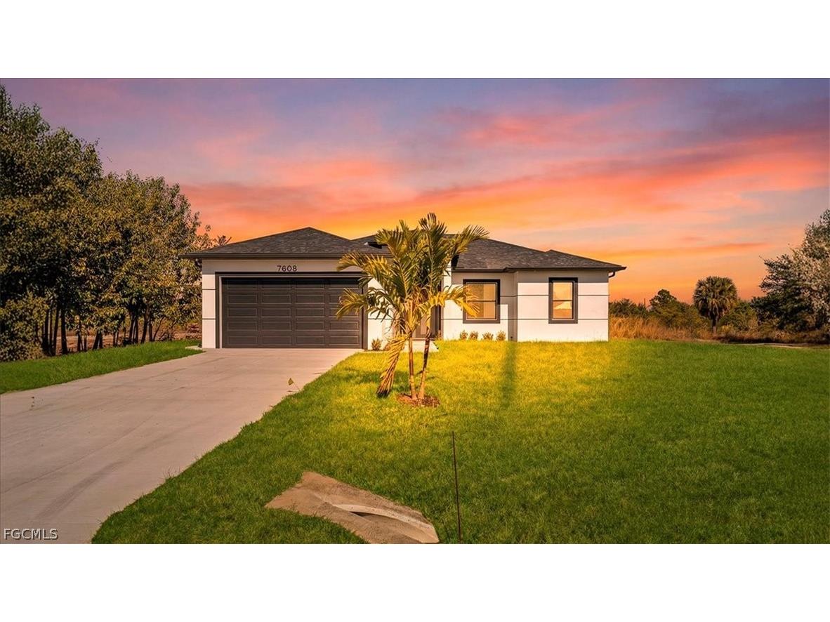 7608 8th Place Labelle FL 33935 2026008832 image1
