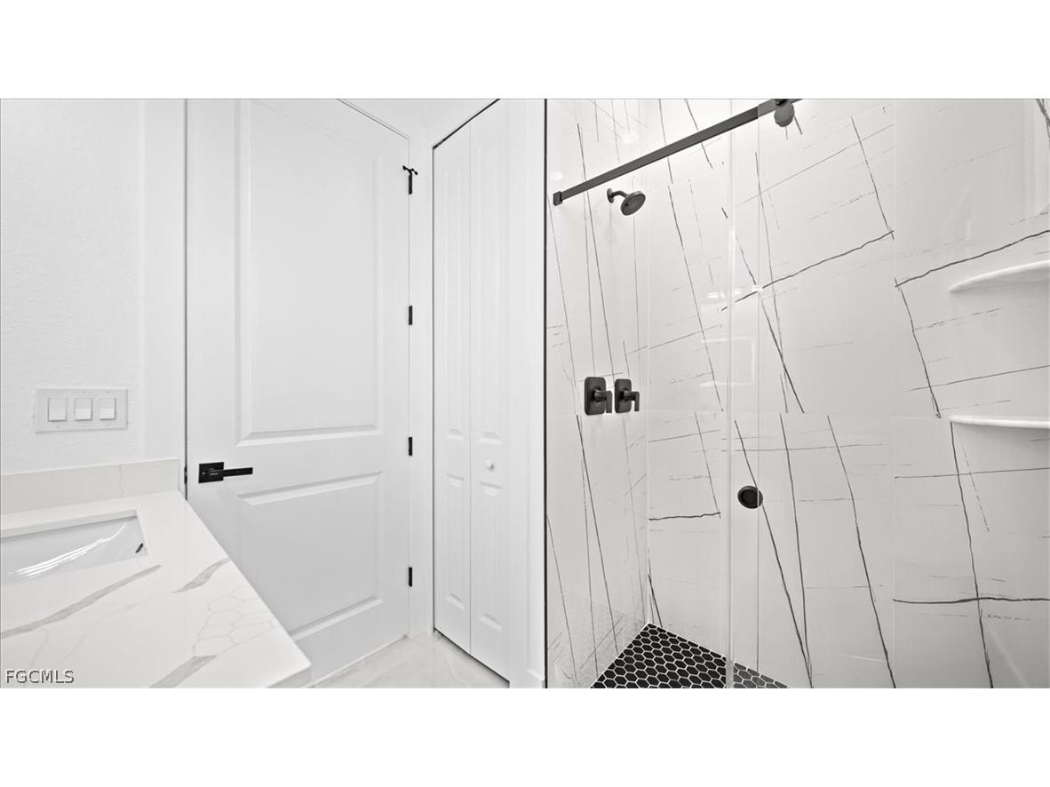 7608 8th Place Labelle FL 33935 2026008832 image24