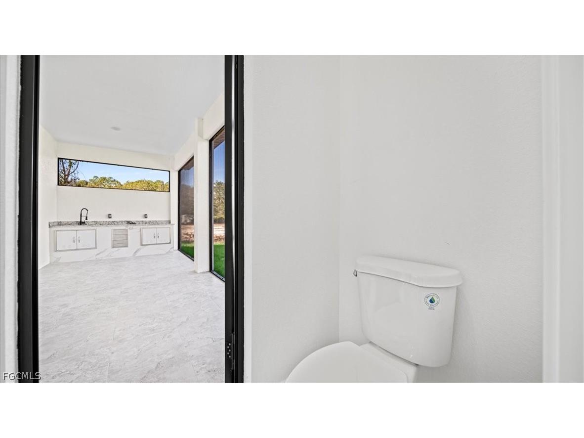 7608 8th Place Labelle FL 33935 2026008832 image34
