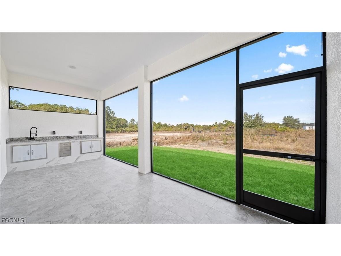 7608 8th Place Labelle FL 33935 2026008832 image39