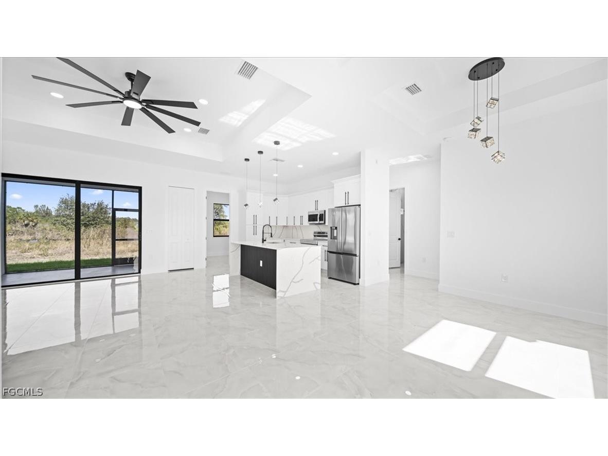 7608 8th Place Labelle FL 33935 2026008832 image6