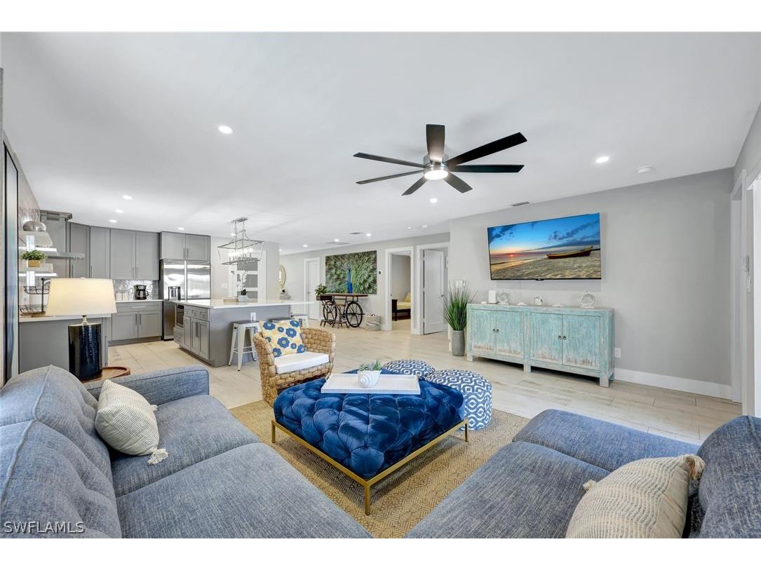 761 99th Avenue N Naples FL 34108 226006897 image10