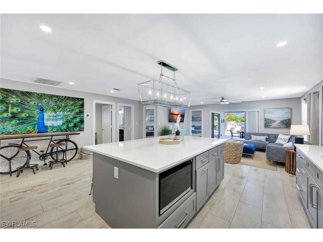 761 99th Avenue N Naples FL 34108 226006897 image5