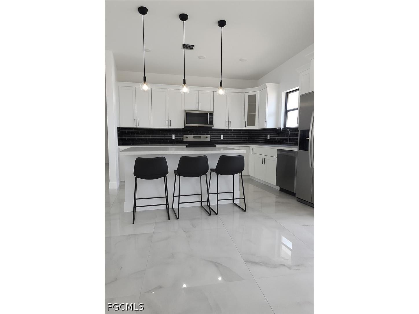 761 Bell Boulevard S Lehigh Acres FL 33974 2026014336 image8