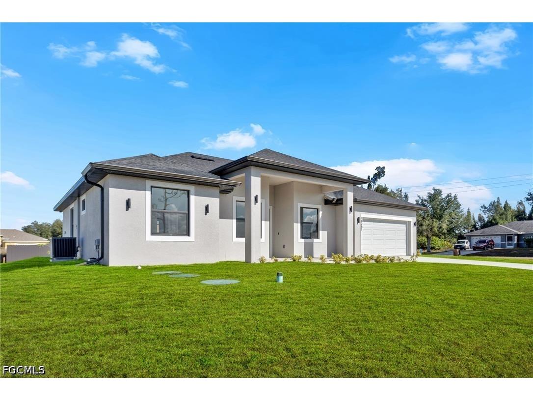 761 Nina Avenue S Lehigh Acres FL 33974 2026015315 image7